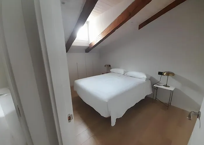 Atico En El Centro De La Ciudad アパート *